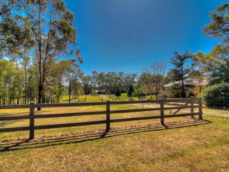 141 Hanckel Rd, Oakville NSW 2765