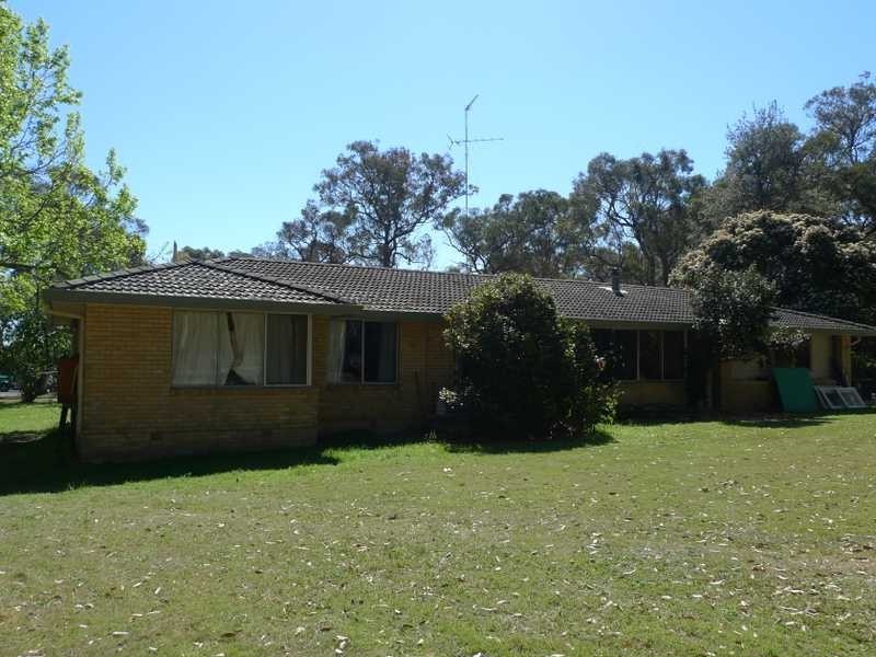 17 Pitt Town Rd, Kenthurst NSW 2156