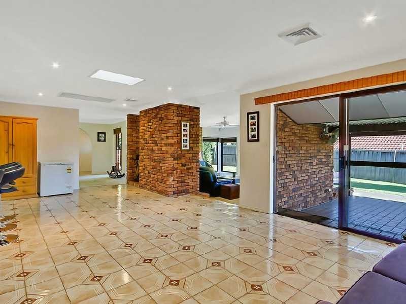 12 Tanners Wy, Kellyville NSW 2155