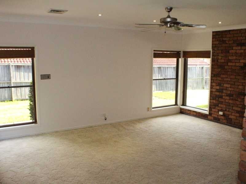 12 Tanners Way, Kellyville NSW 2155