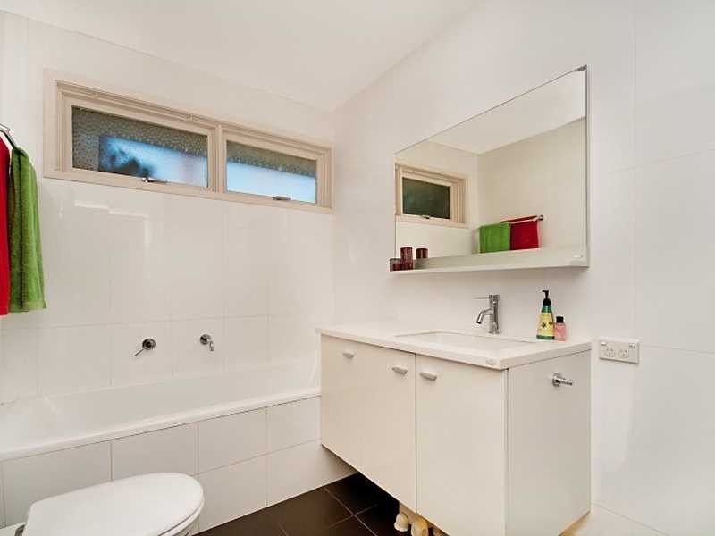 11 Sylvan St, Galston NSW 2159