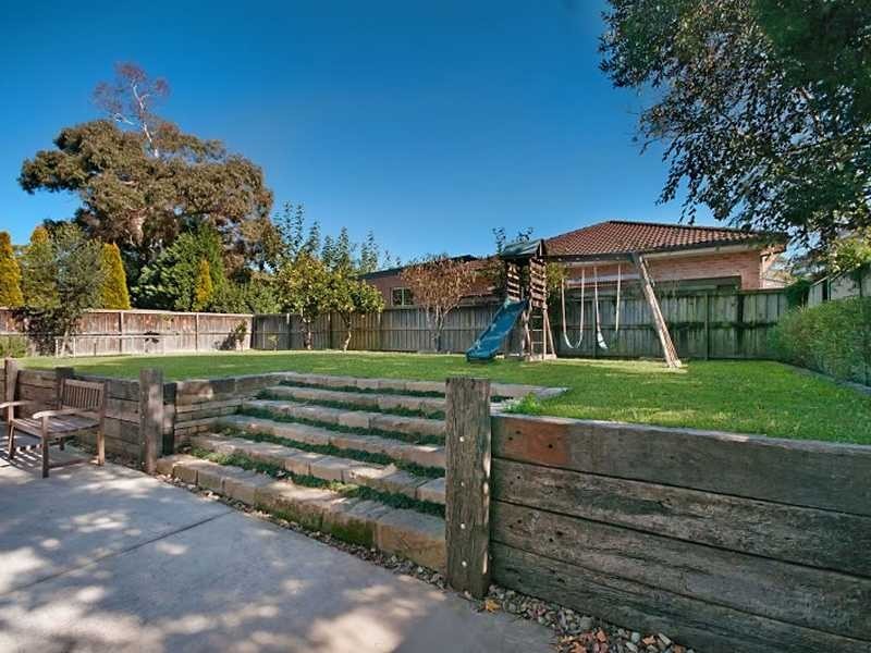 11 Sylvan St, Galston NSW 2159