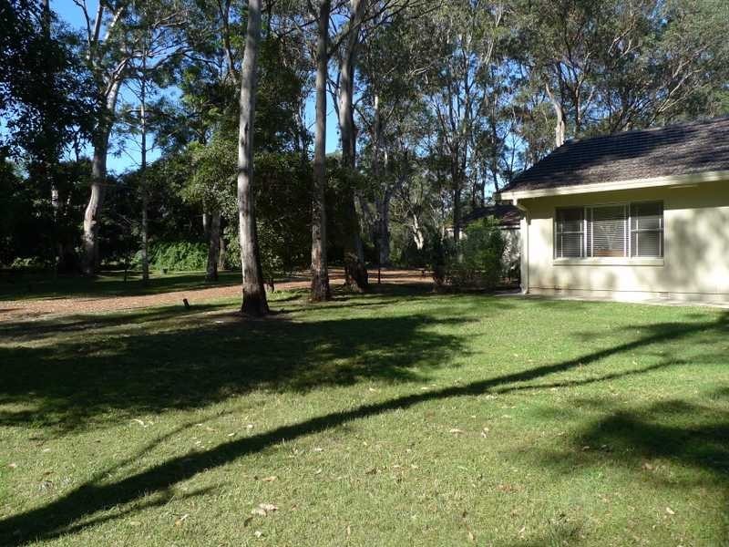 16 Pitt Town Rd, Kenthurst NSW 2156