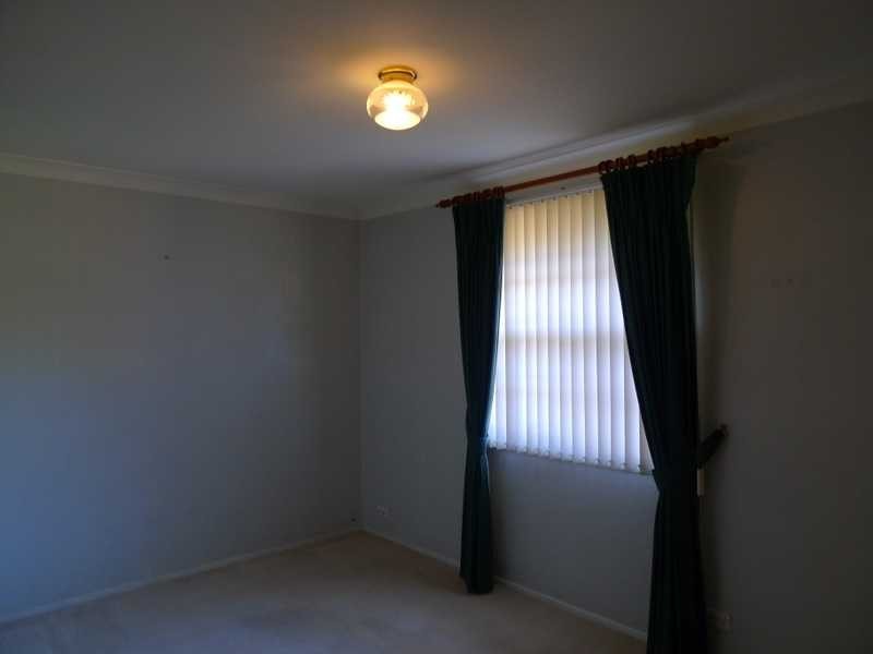 2b Burns Rd, Wahroonga NSW 2076