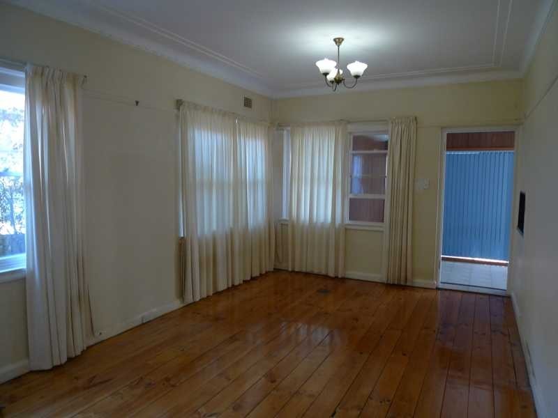 436 Pennant Hills Rd, Pennant Hills NSW 2120