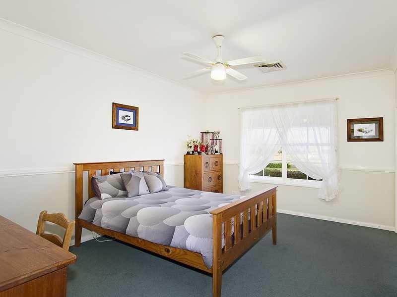 81 Canoona  Ave, Windsor Downs NSW 2756