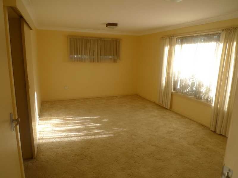 24 Gilham St, Castle Hill NSW 2154