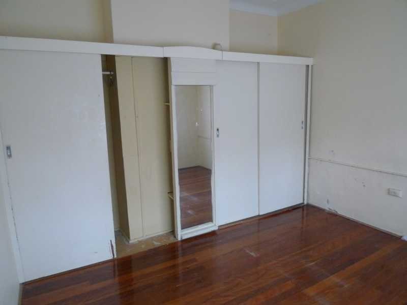 11 Mamre Rd, St Marys NSW 2760