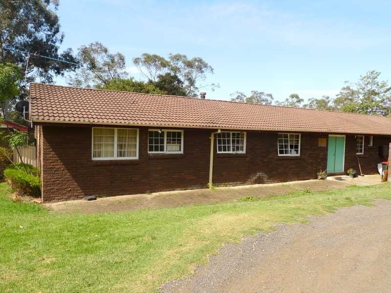15 Lang Rd, Kenthurst NSW 2156