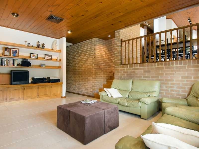 17 Hunter Place, Castle Hill NSW 2154