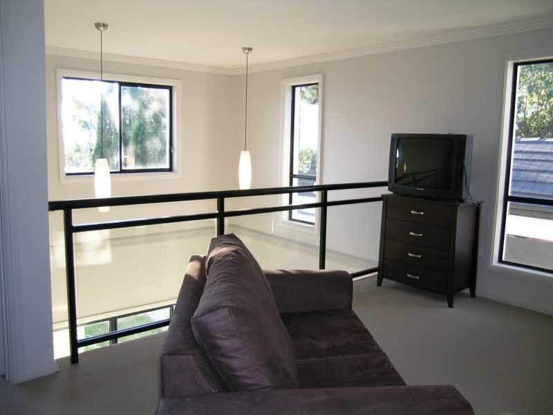 Unit 2/369 -373 Old Northern Road, Castle Hill NSW 2154
