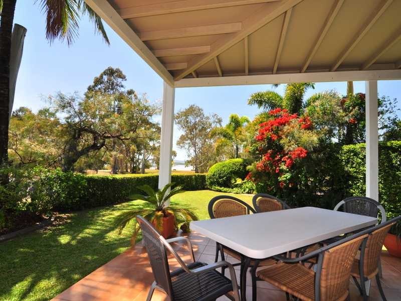78 Esplanade, Tin Can Bay QLD 4580
