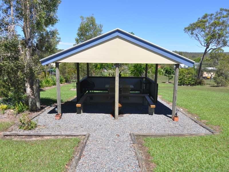 80 Bay Side Road, Cooloola Cove QLD 4580
