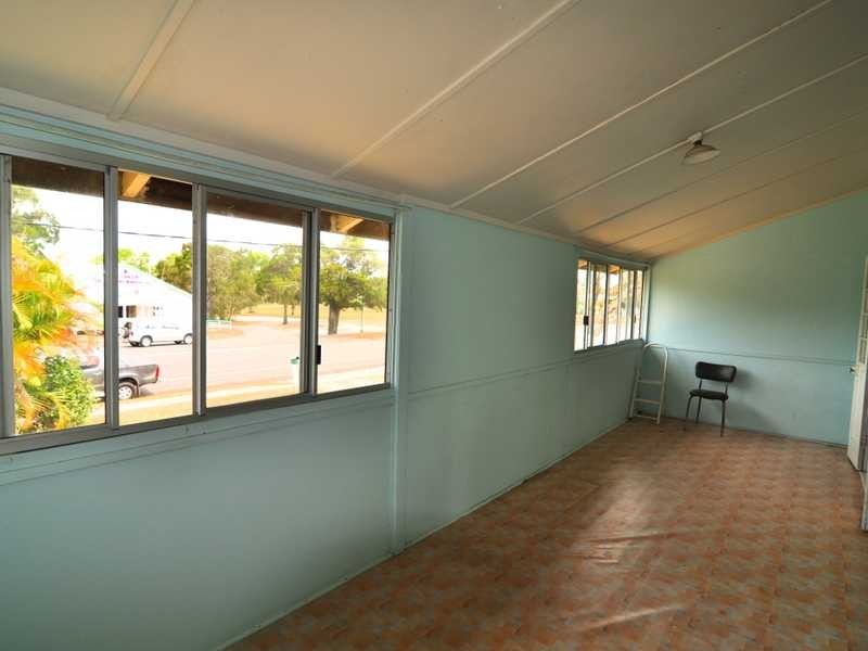 32 Gympie Road, Tin Can Bay QLD 4580