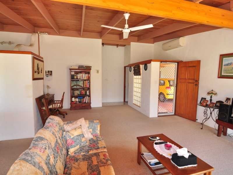 12 Waratah Drive, Cooloola Cove QLD 4580
