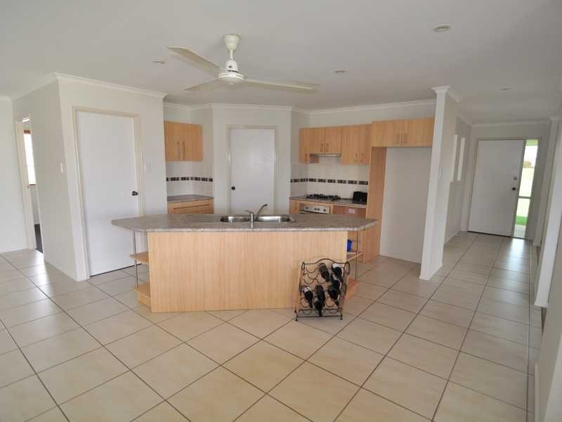 6 Aramac court, Tin Can Bay QLD 4580