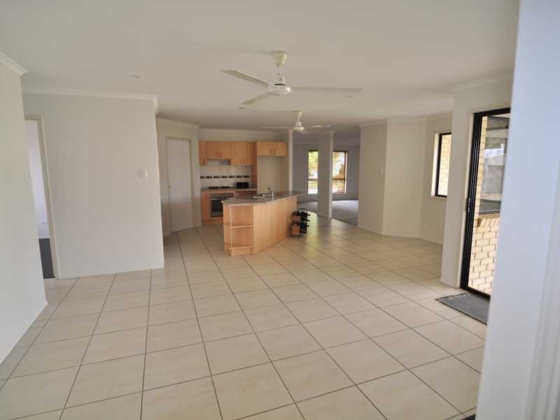 6 Aramac court, Tin Can Bay QLD 4580