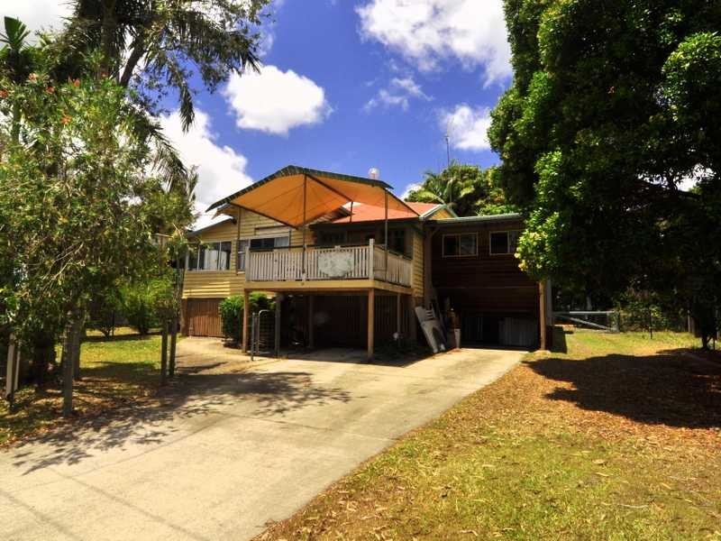 13 Oyster Parade, Tin Can Bay QLD 4580