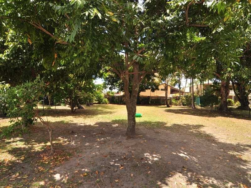 13 Oyster Parade, Tin Can Bay QLD 4580