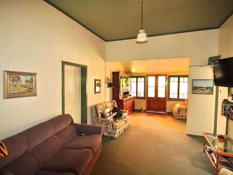 13 Oyster Parade, Tin Can Bay QLD 4580