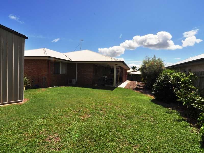 24 ACACIA CRESENT, Tin Can Bay QLD 4580