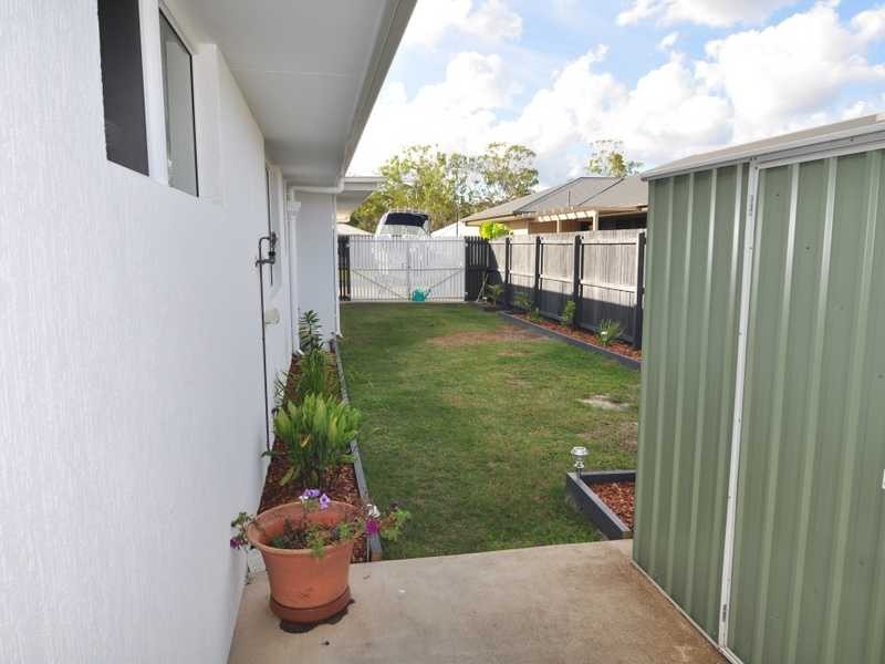 4 Habitat Circuit, Cooloola Cove QLD 4580