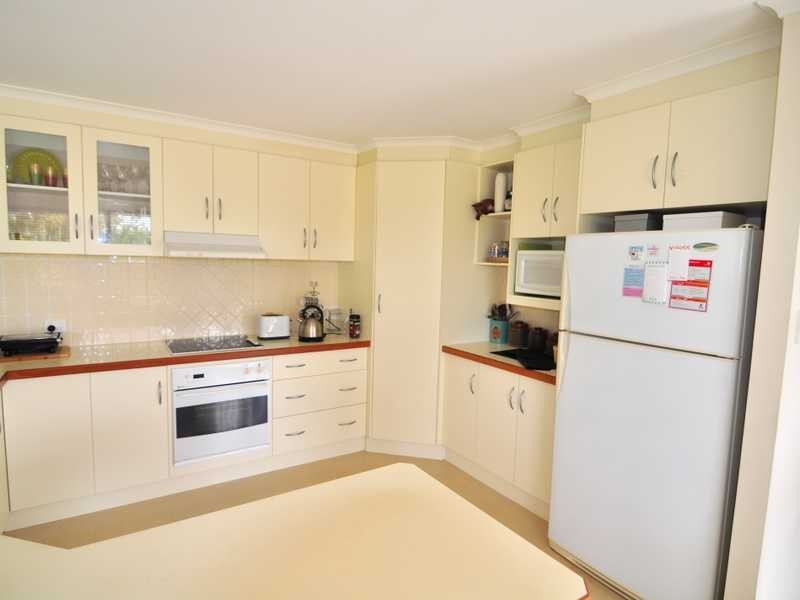 49 Endeavour Drive, Cooloola Cove QLD 4580