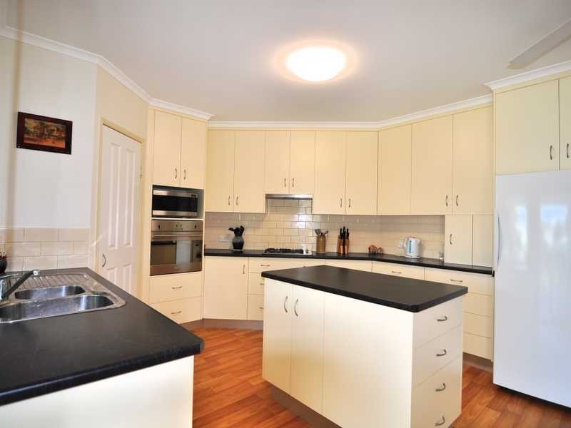 7 Seawitch Cresent, Cooloola Cove QLD 4580
