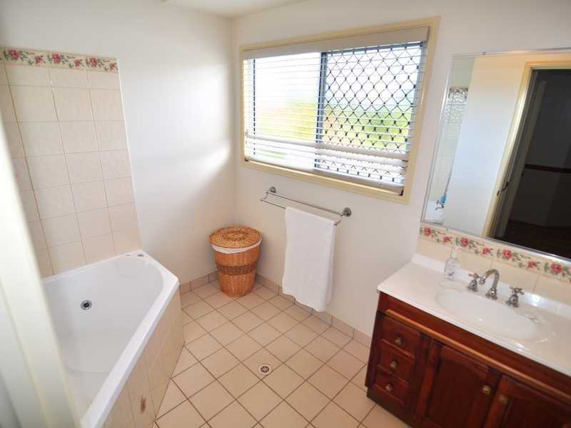 7 Seawitch Cresent, Cooloola Cove QLD 4580