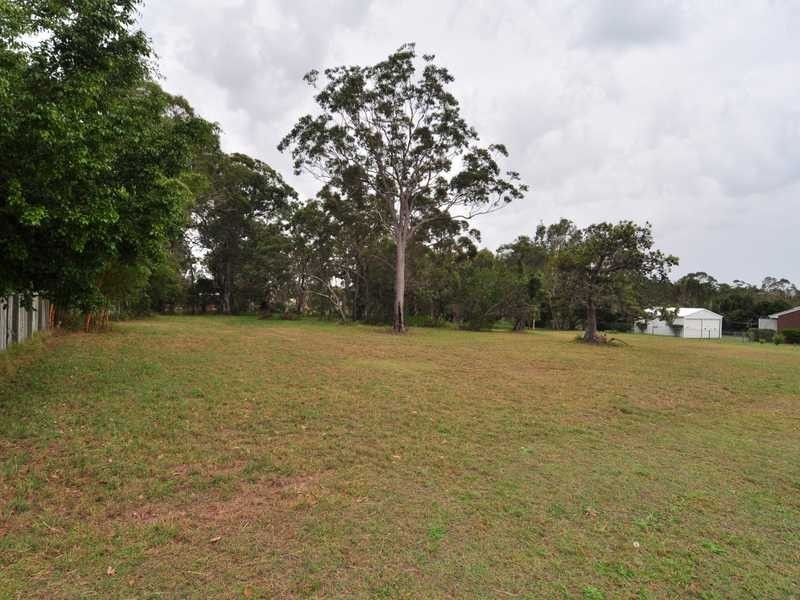25 Golden Hind Avenue, Cooloola Cove QLD 4580