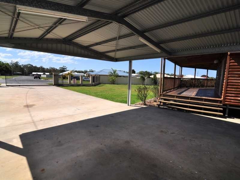 7 Illustrious Court, Cooloola Cove QLD 4580