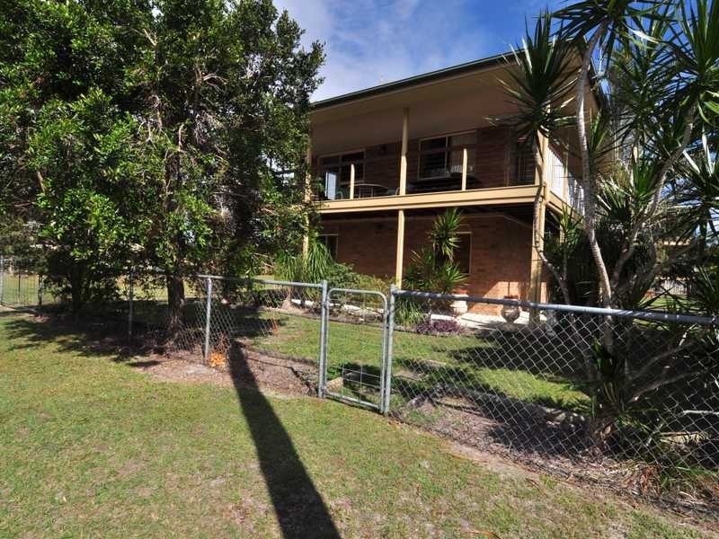 54 Toolara road, Tin Can Bay QLD 4580