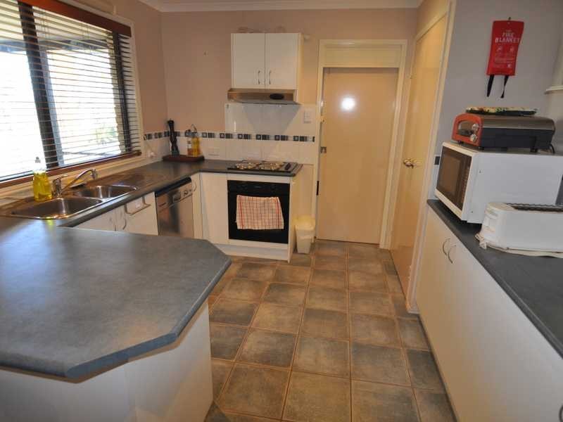 35 Tarwhine Street, Tin Can Bay QLD 4580