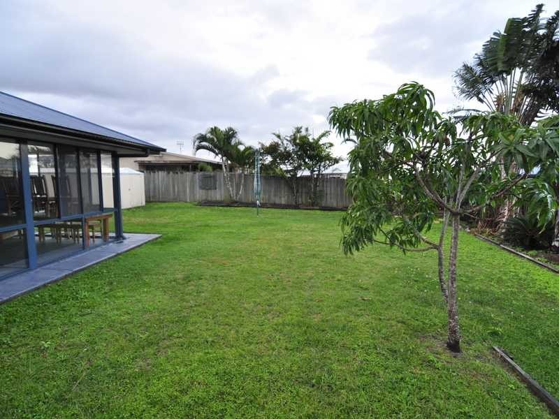 35 Tarwhine Street, Tin Can Bay QLD 4580