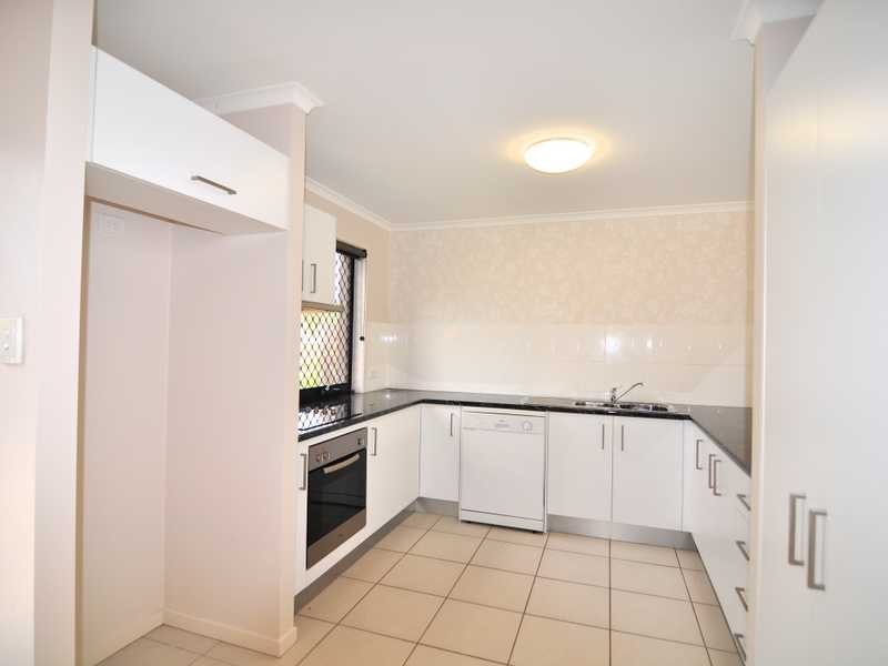 2/43 Creekside Esplanade, Cooloola Cove QLD 4580