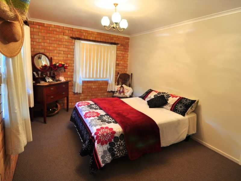 78 Gympie Road, Tin Can Bay QLD 4580