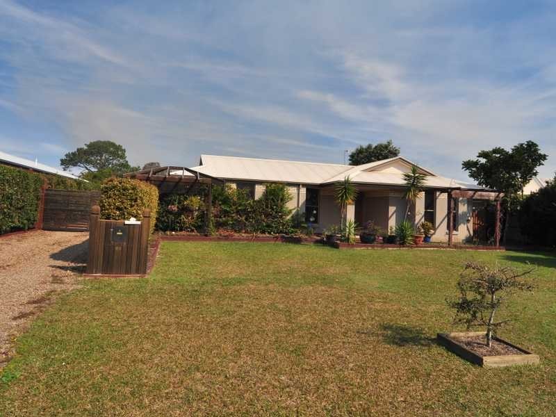 24 Kanimbla Avenue, Cooloola Cove QLD 4580
