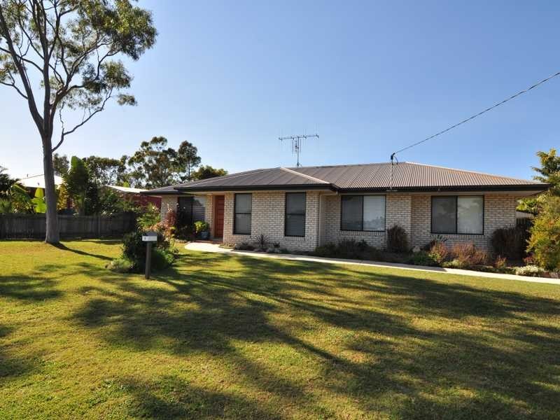 5 Duchess Court, Cooloola Cove QLD 4580