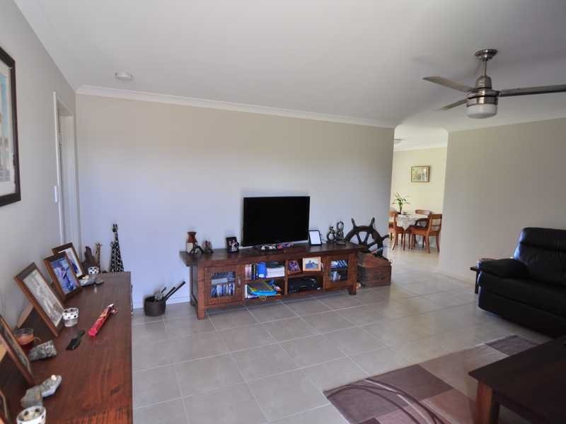 5 Duchess Court, Cooloola Cove QLD 4580