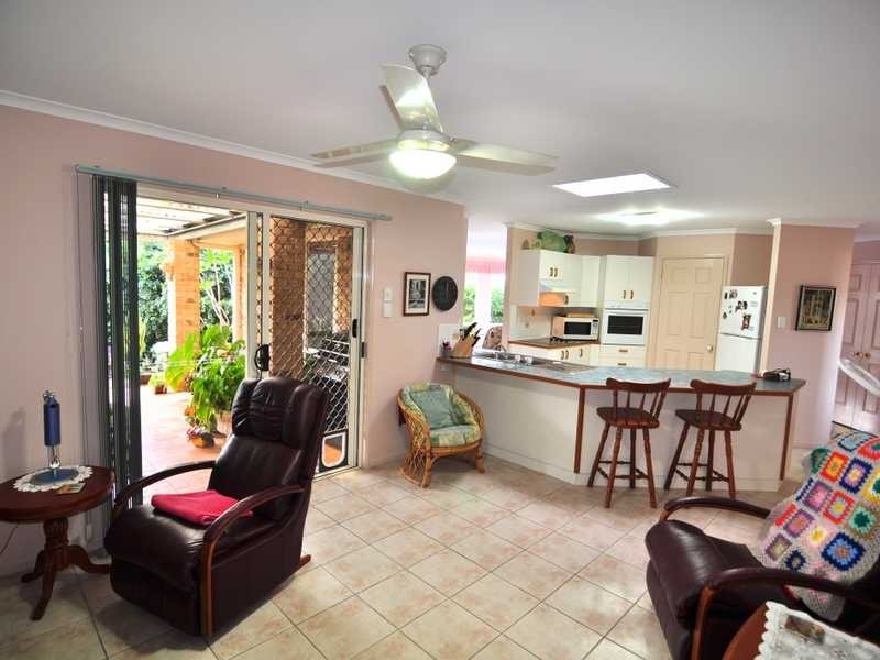 5 Marco Polo Drive, Cooloola Cove QLD 4580