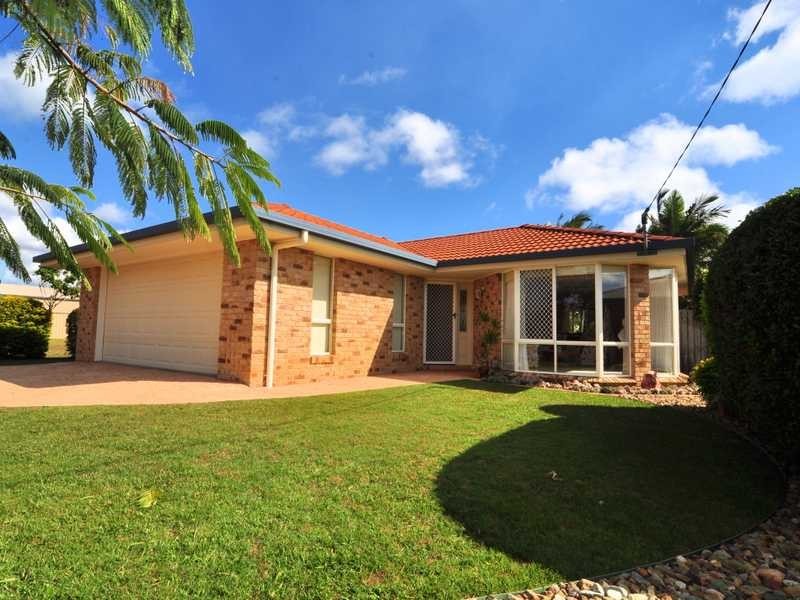 5 Marco Polo Drive, Cooloola Cove QLD 4580