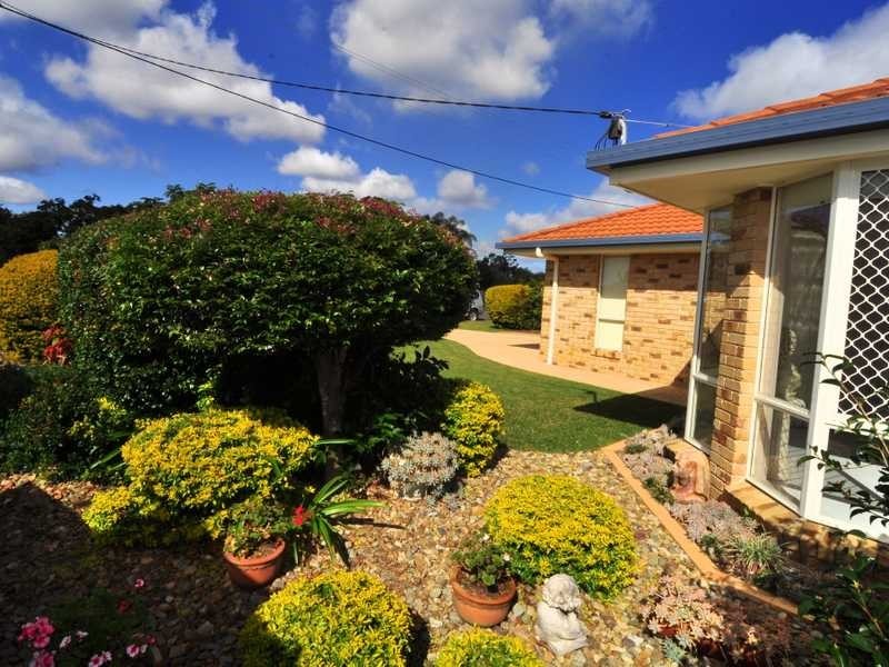 5 Marco Polo Drive, Cooloola Cove QLD 4580