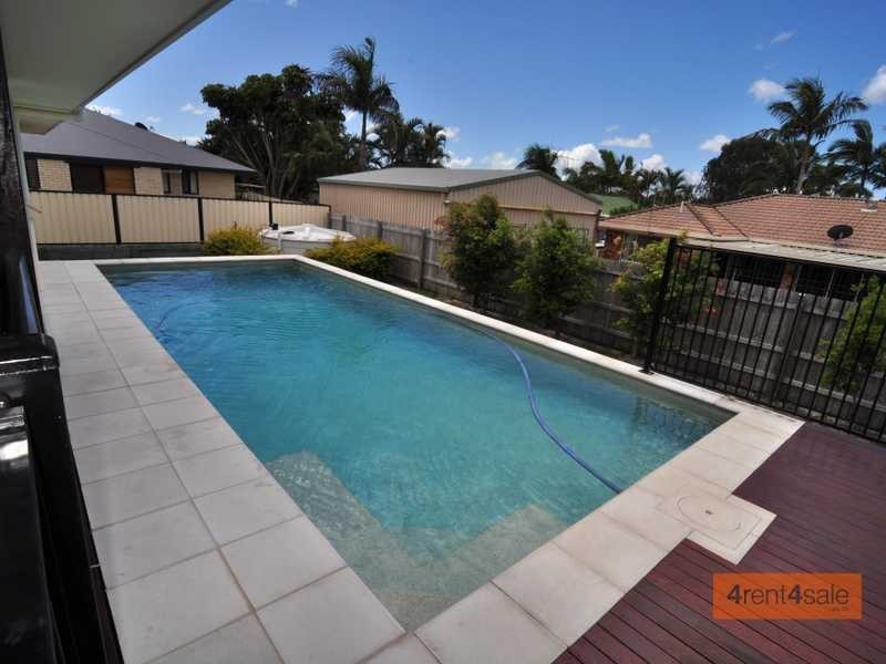 4 Aramac Court, Tin Can Bay QLD 4580