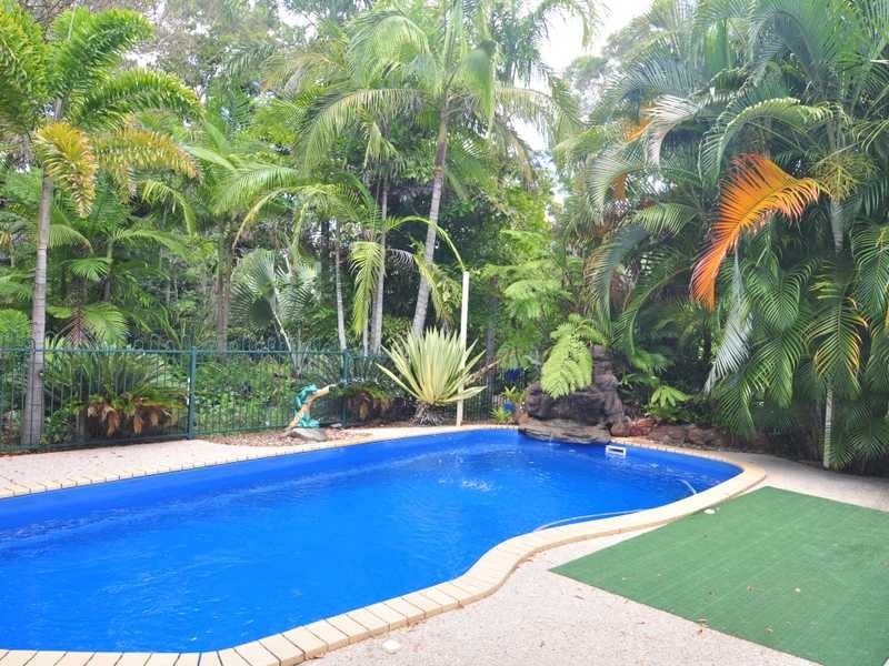 24 Queen Elizabeth Drive, Cooloola Cove QLD 4580