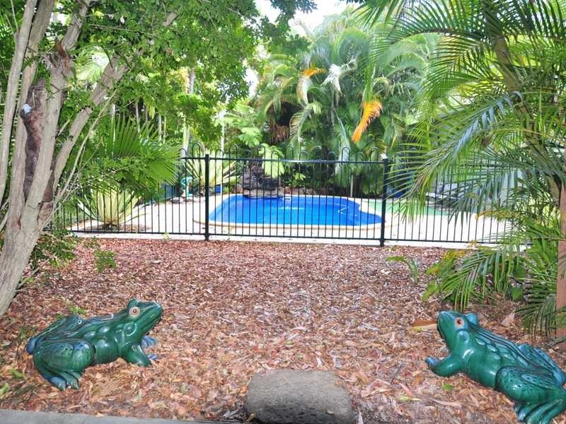 24 Queen Elizabeth Drive, Cooloola Cove QLD 4580