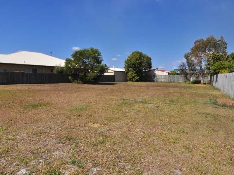 20 ACACIA CRESENT, Tin Can Bay QLD 4580