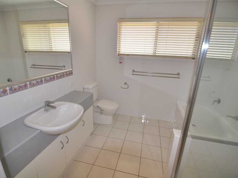 3/26 Esplanade, Tin Can Bay QLD 4580