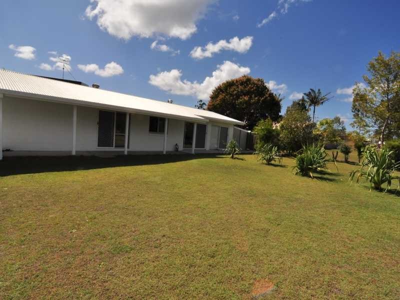 3 Salmon street, Tin Can Bay QLD 4580