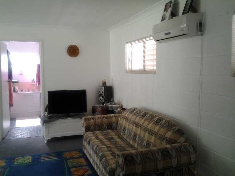 3 Salmon street, Tin Can Bay QLD 4580