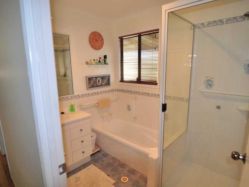 35 Mariposa place, Cooloola Cove QLD 4580
